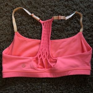 Lululemon sports bra